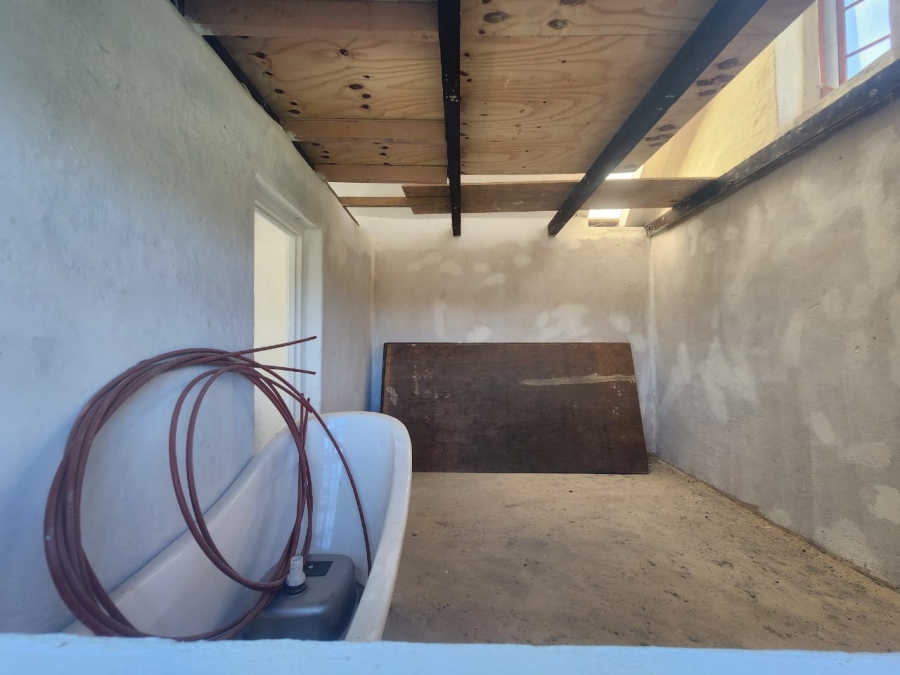 Commercial Property for Sale in Rondevlei Western Cape